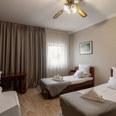 Duet Plus Motel Voytovtsy Exterior foto